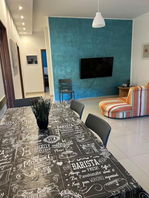 Centrally Located One Floor *